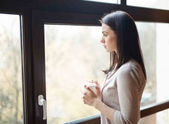 What’s the difference between single hung vs. double-hung windows?