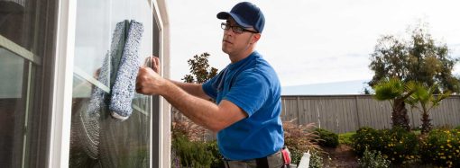 How to Clean Windows Without Damaging the Frame or Seal